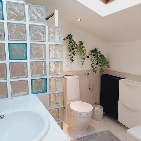 Апартаменты • Downtown • Walkable • Balcony