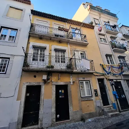 Flat In The Bohemian Heart Of - Bairro Alto Apartment *